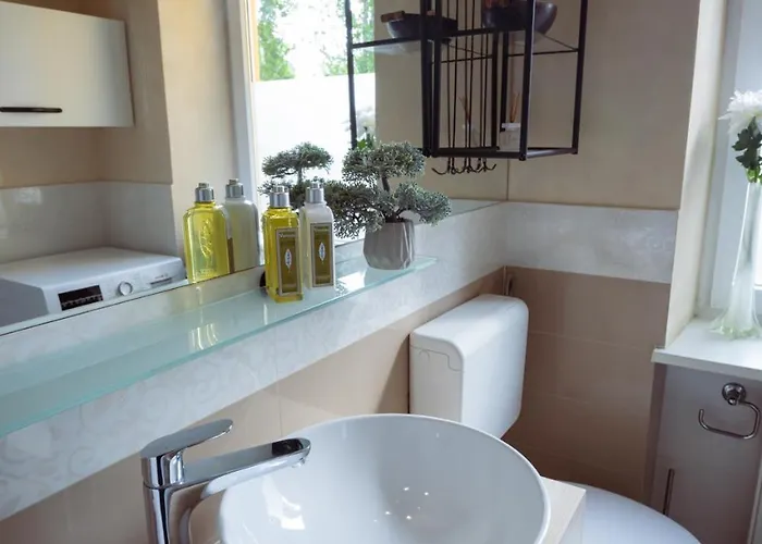 Riverview - With Parking アパート