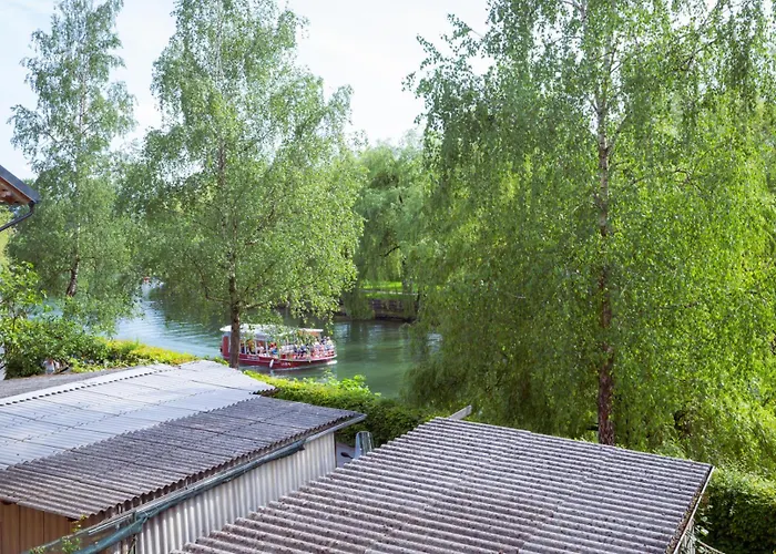 Διαμέρισμα Riverview - With Parking *