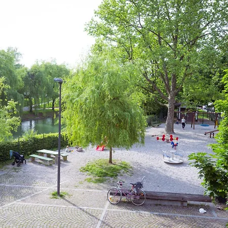 Lejlighed Riverview - With Parking *